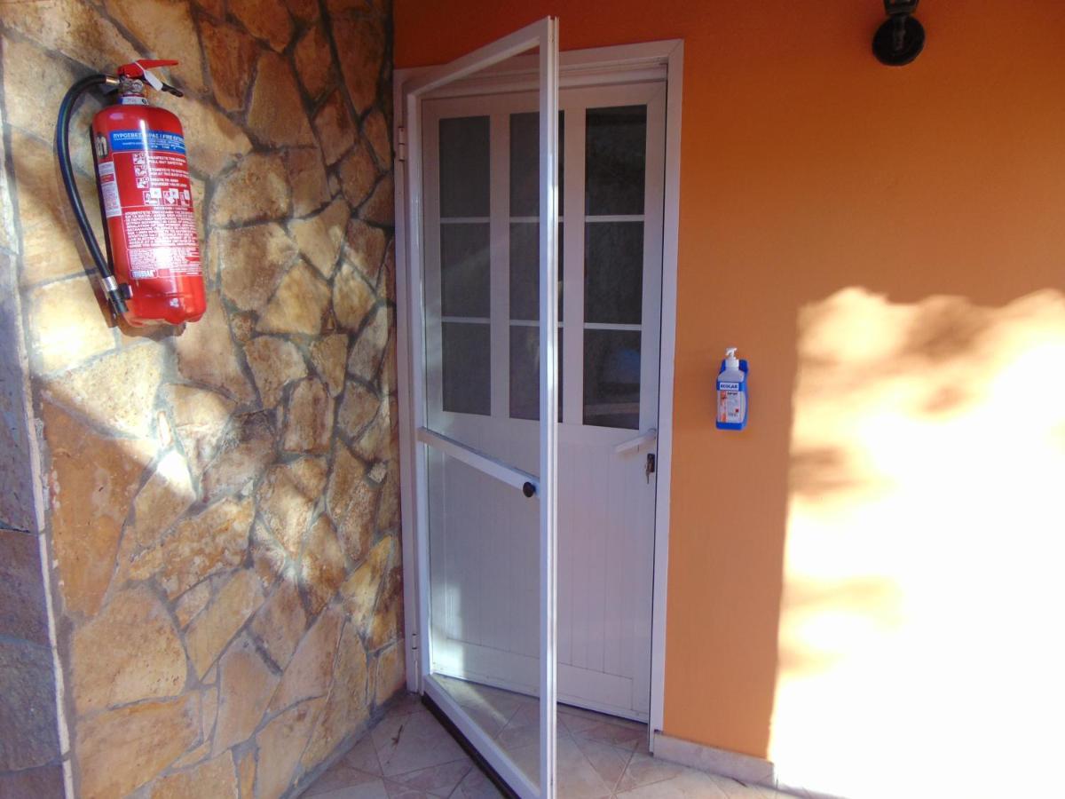 Maria Apartments - Roumanis Liapades Zewnętrze zdjęcie
