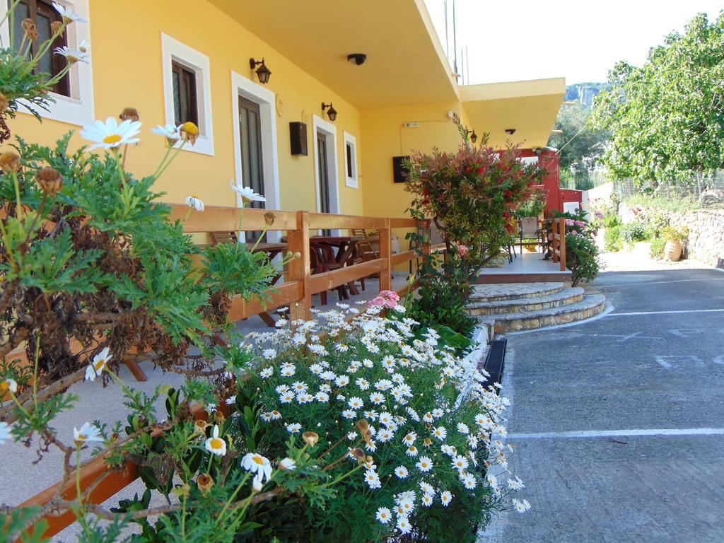 Maria Apartments - Roumanis Liapades Zewnętrze zdjęcie
